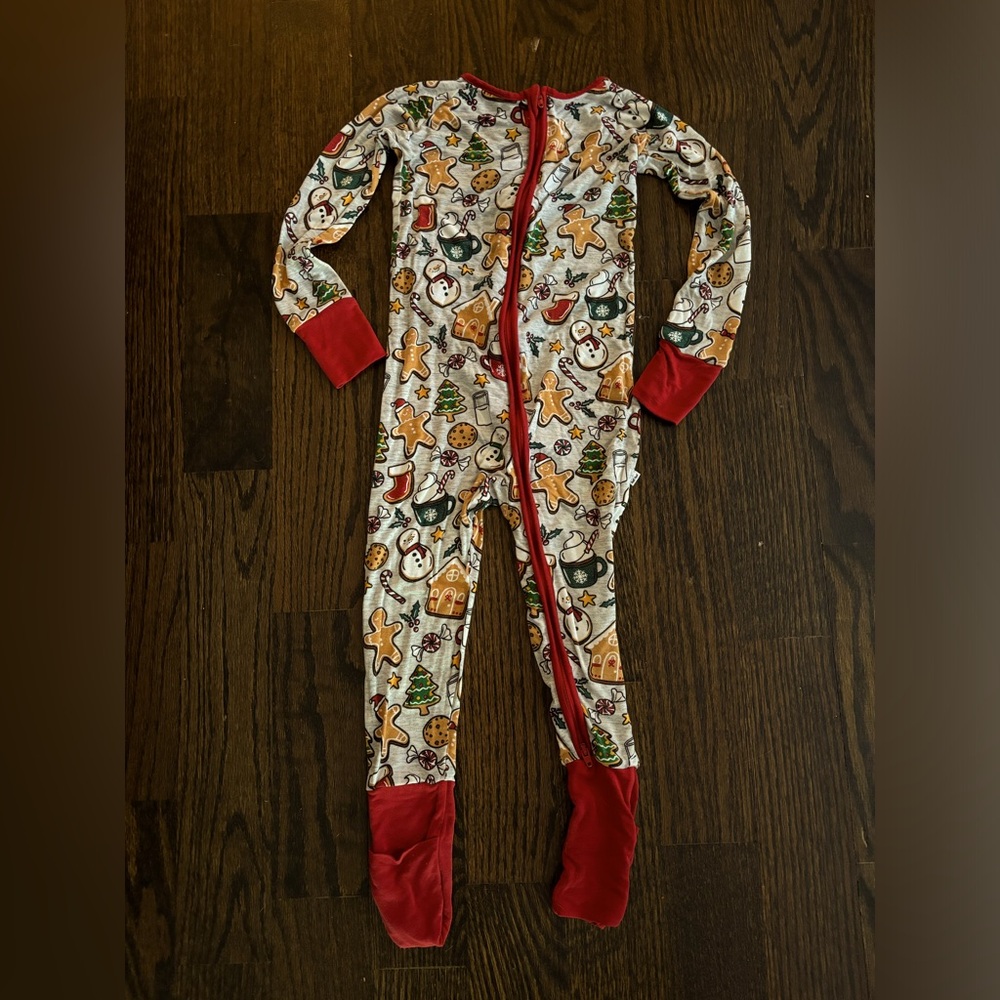 LITTLE SLEEPIES gingerbread zippy EUC